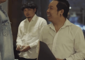 [MGA EPISOD] 157P0808 waiter na pinoy kinutya na walang pera ang kapwa kabayan