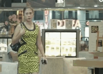 [MGA EPISOD] 210P0808 magna cum laude, minaliit ang waiter