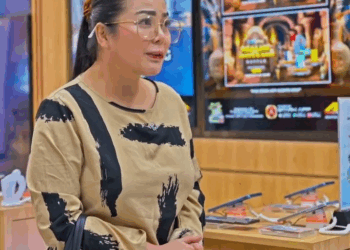 [MGA EPISOD] 213P0910 AD063 staff ninakawan ng customer